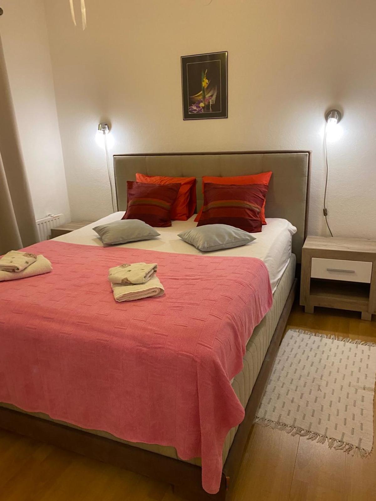 באר Brankas Apartments מראה חיצוני תמונה