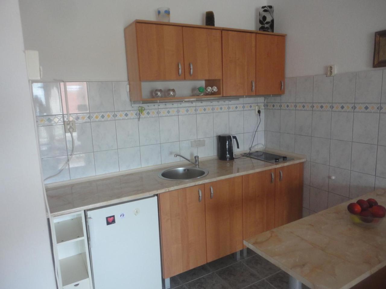 באר Brankas Apartments מראה חיצוני תמונה