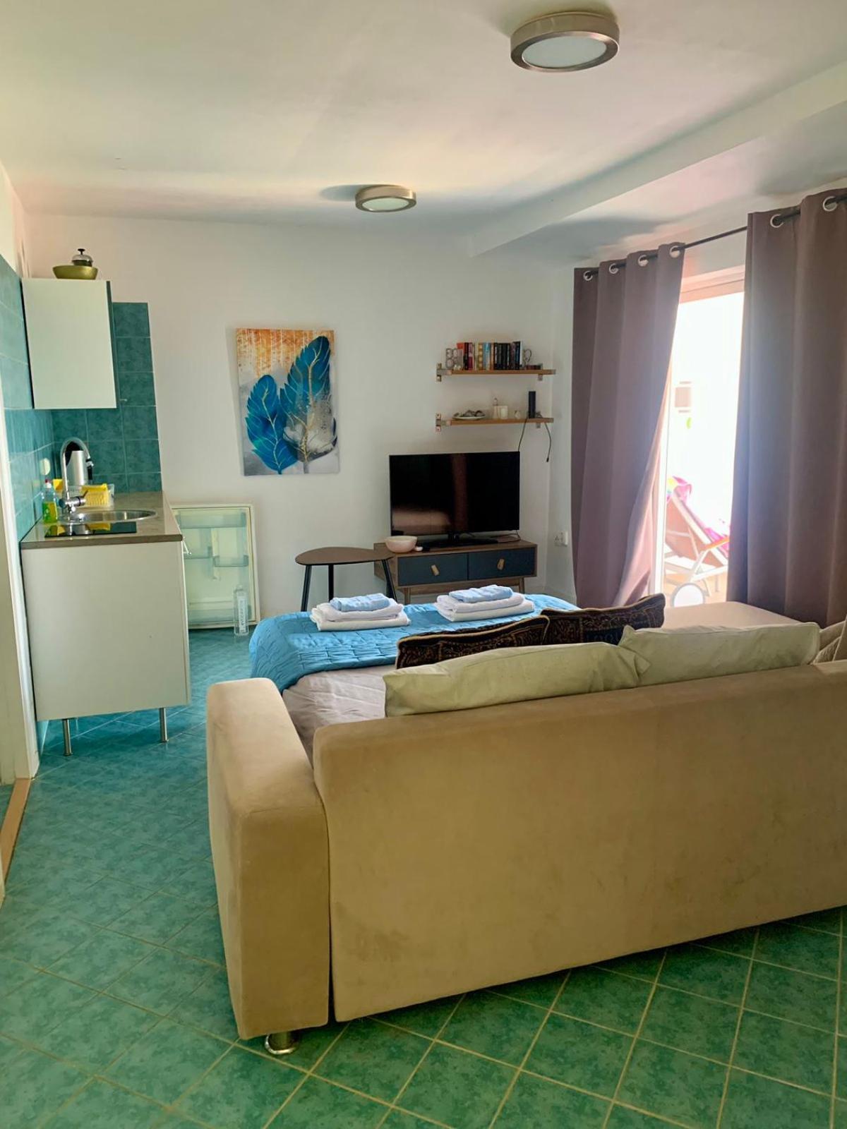 באר Brankas Apartments מראה חיצוני תמונה