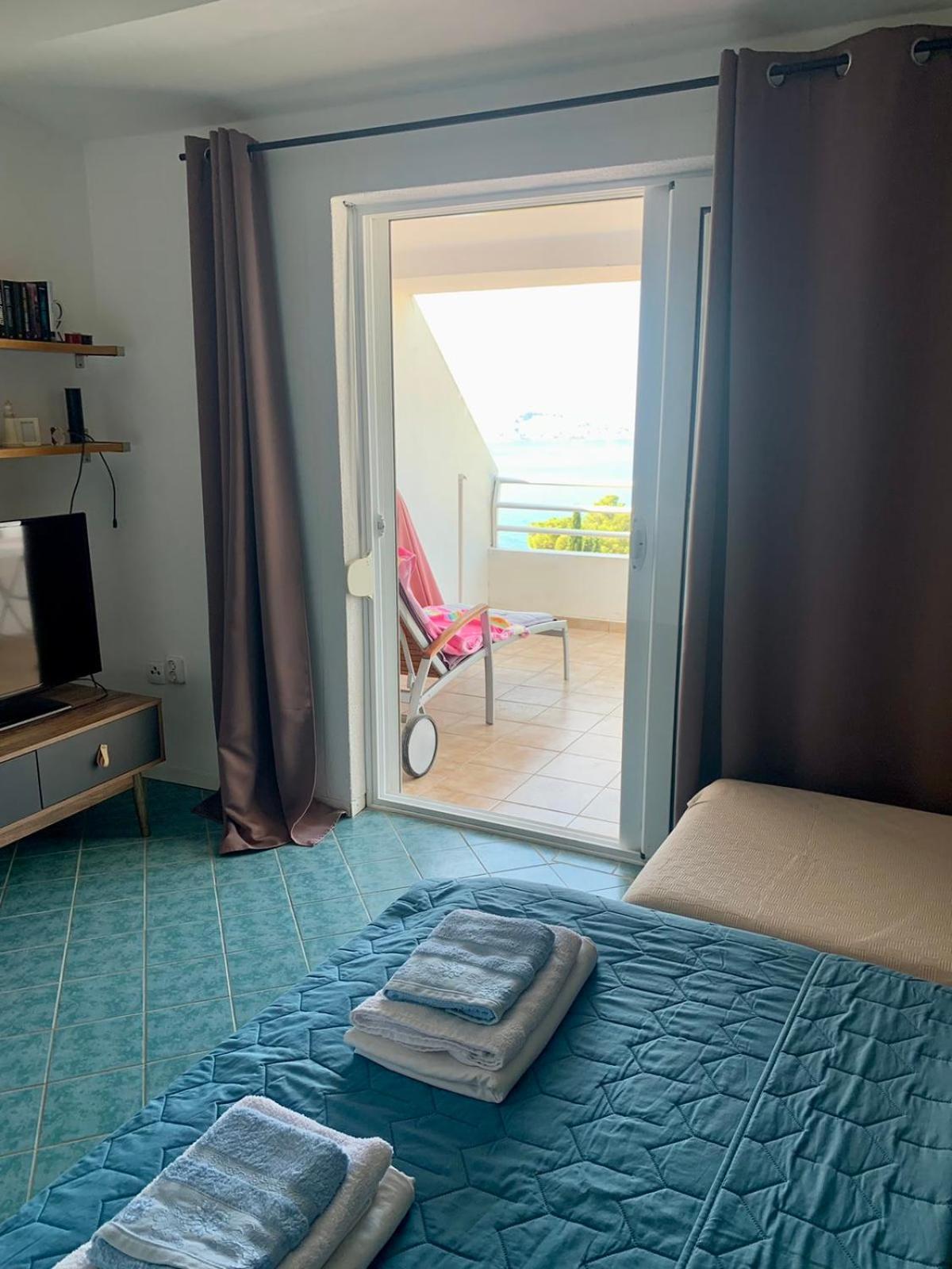באר Brankas Apartments מראה חיצוני תמונה