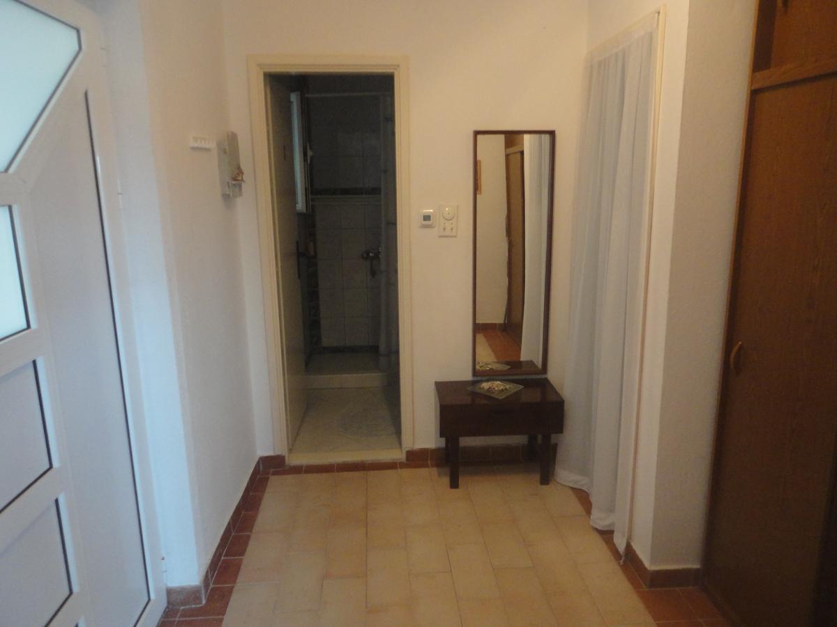 באר Brankas Apartments מראה חיצוני תמונה