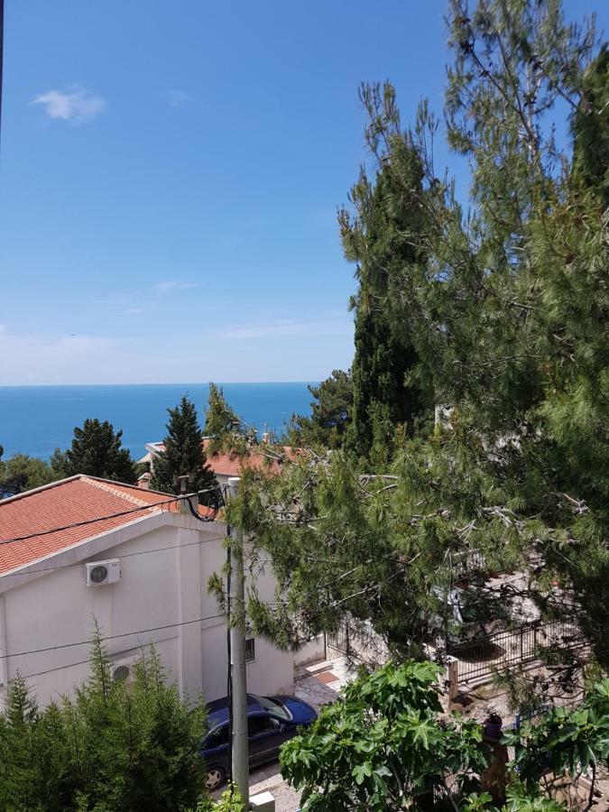 באר Brankas Apartments מראה חיצוני תמונה
